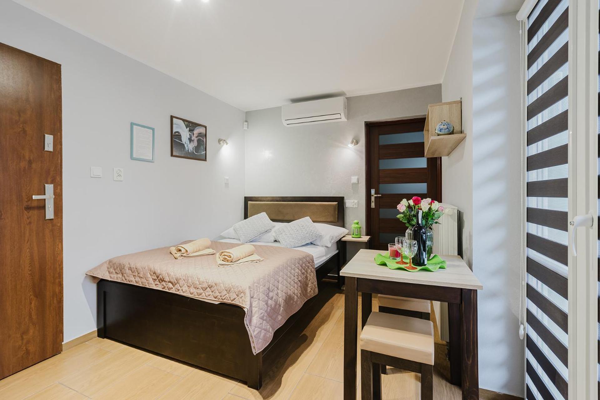 Pionow Pokoje Wawa - Adults Only Krynica Morska Room photo