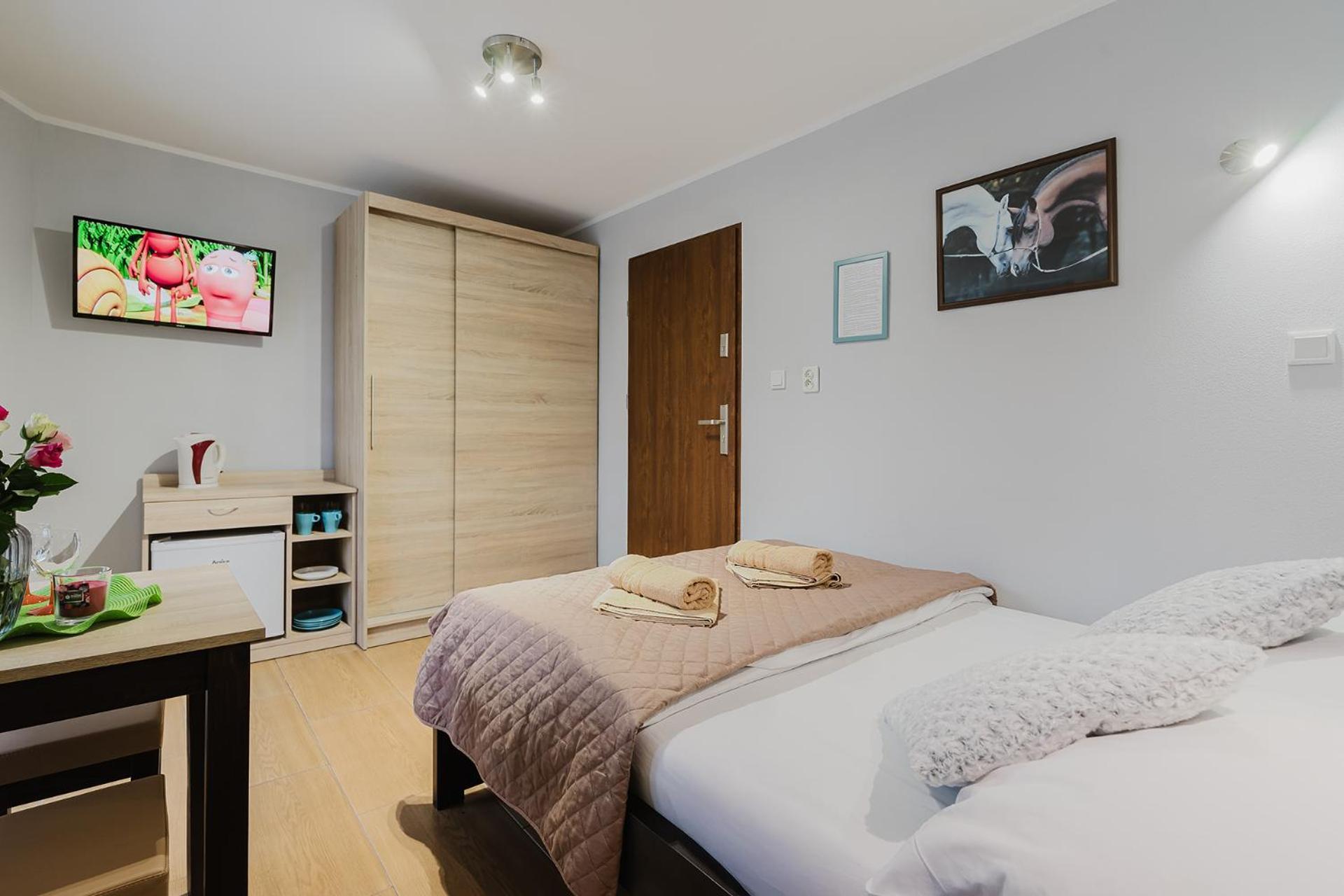 Pionow Pokoje Wawa - Adults Only Krynica Morska Room photo