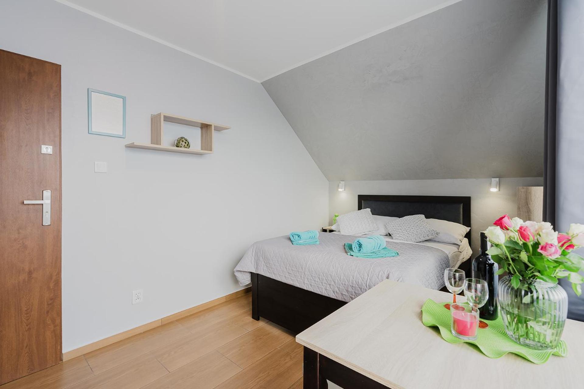 Pionow Pokoje Wawa - Adults Only Krynica Morska Room photo